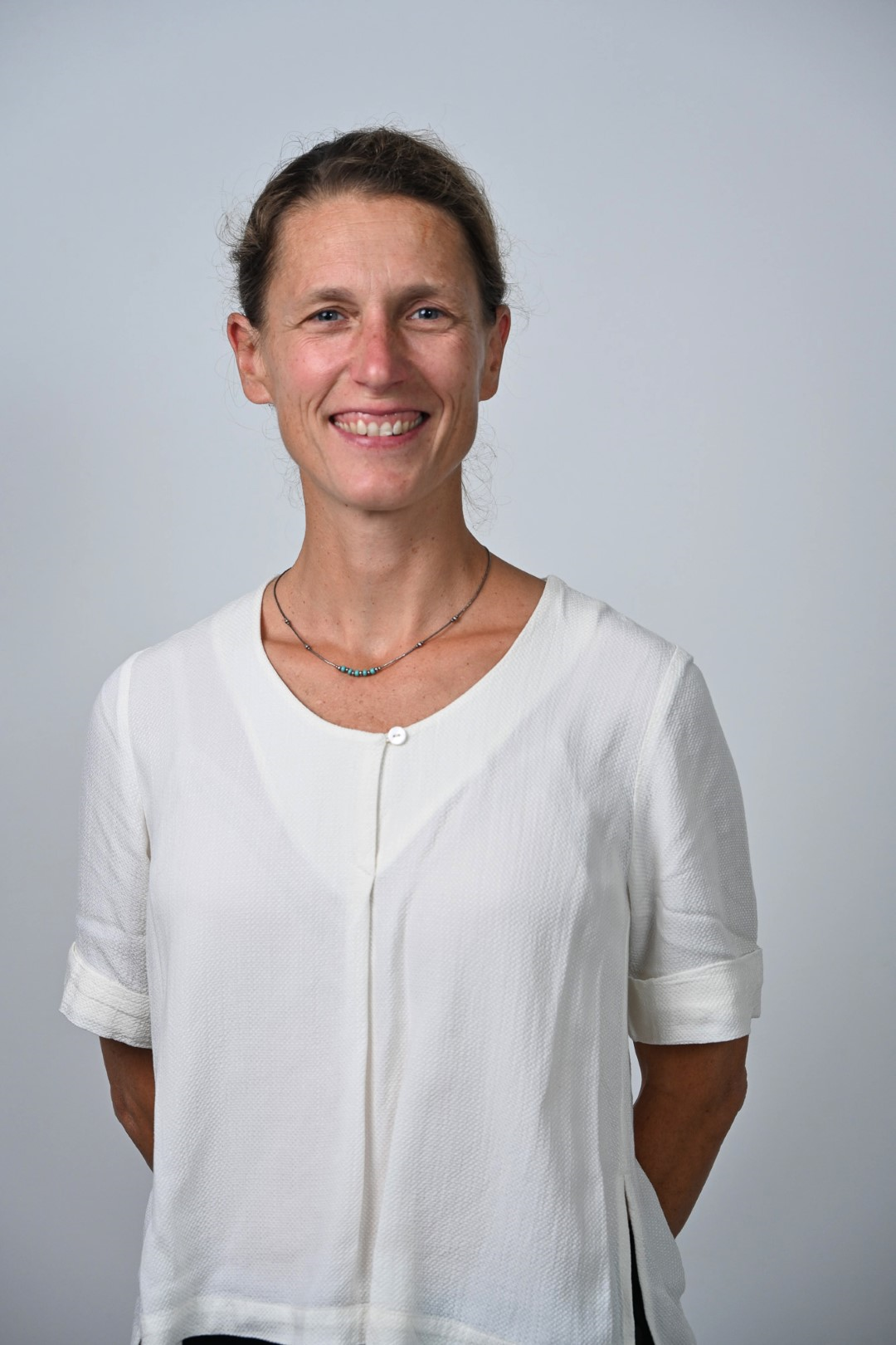 <div class="text_to_html">Clarence LABBÉ</div>