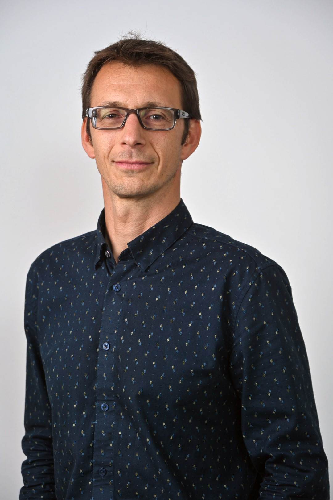 <div class="text_to_html">Mikaël LAURENT</div>