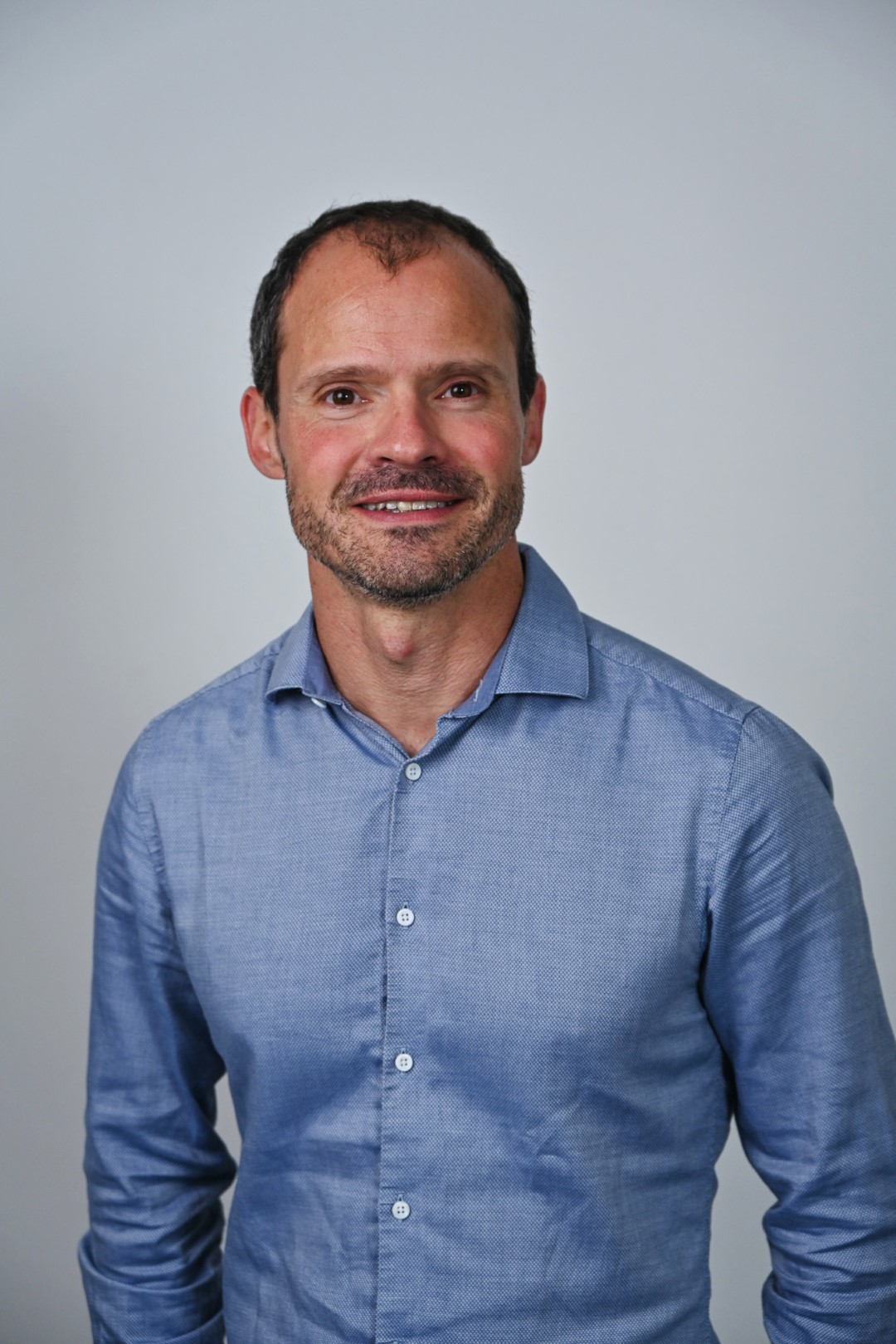 <div class="text_to_html">William GIRAUD</div>