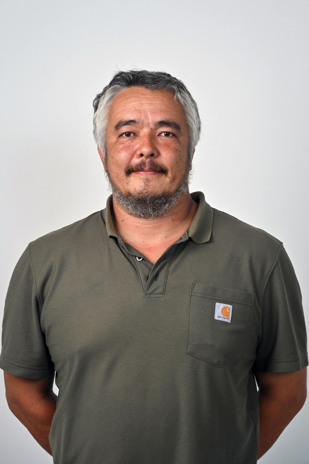 <div class="text_to_html">Nicolas LOAEC</div>